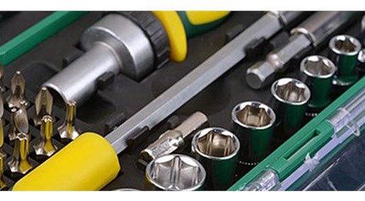 如何為設(shè)備選擇性能最佳的電子連接器？